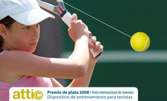 Publicidad de dispositivo para practicar el tennis